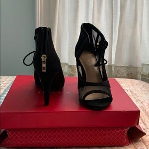 Black mesh heels